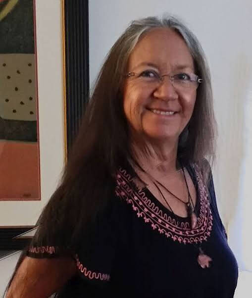 Photograph of artist Shirley Brauker.